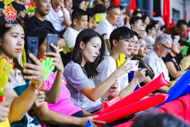 事运动会乡村直播大赛第二场海选赛-广东省农业农村厅爱游戏平台流量之中球场之上——2024年广东省农(图7)